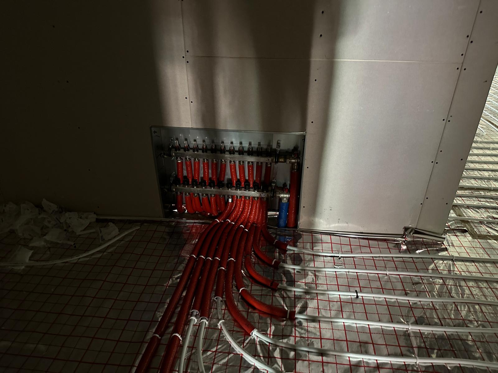 Rozdzielacz ogrzewania podłogowego